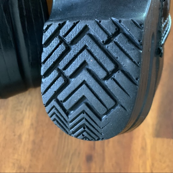 Dansko Professional Ladies Shoes - Picture 9 of 12